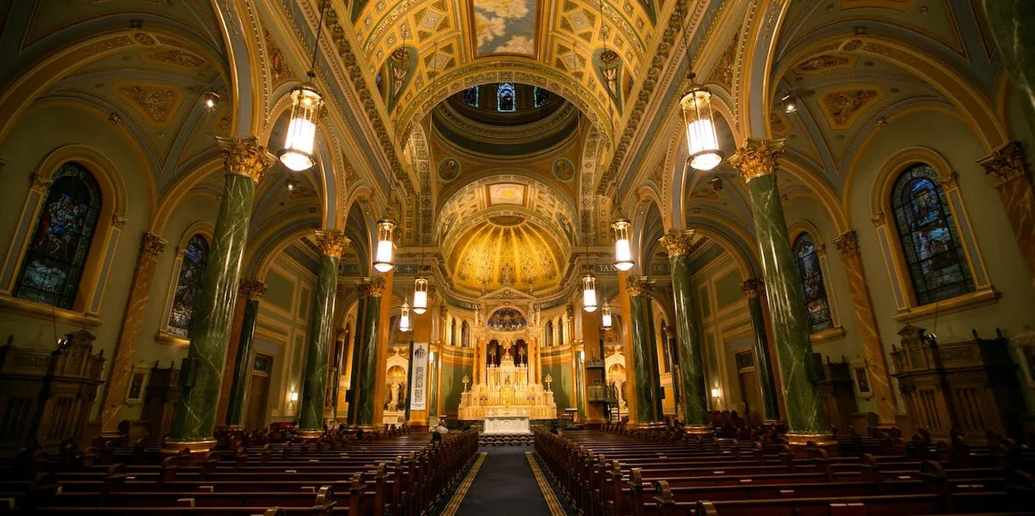 St. James' Church – Kartenstandort der Gossip Girl Tours NYC