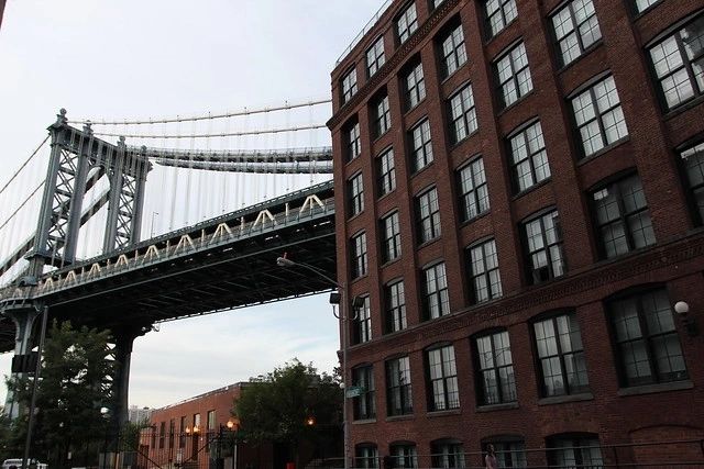 Das Humphrey-Loft-Gebäude in Brooklyn, ein Drehort der Gossip Girl Tours